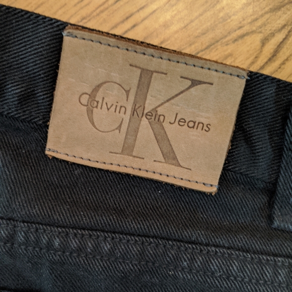 Shorts - Picture 4 of 5